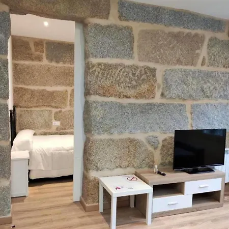 Apartment Charming In Overlooking The