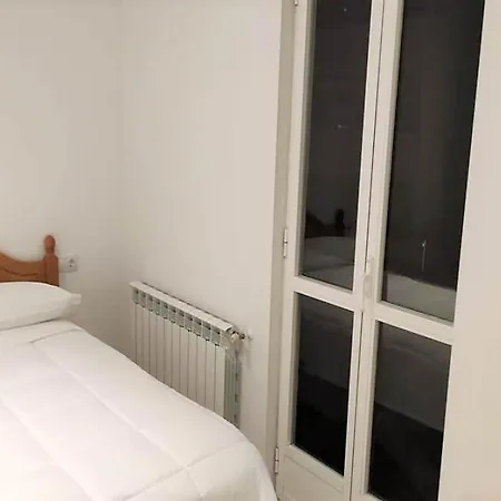 Charming In Overlooking The Apartment