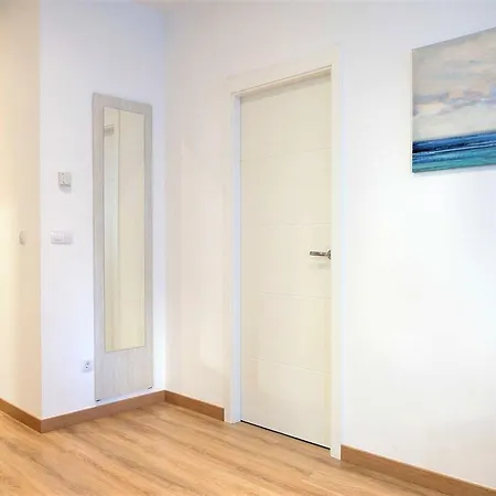 Charming In Overlooking The * Ουρένσε