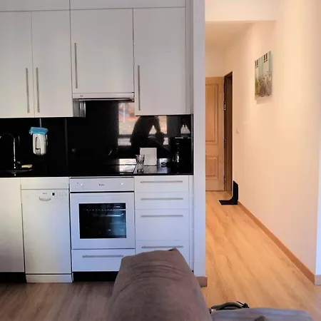 Charming In Overlooking The Appartement *