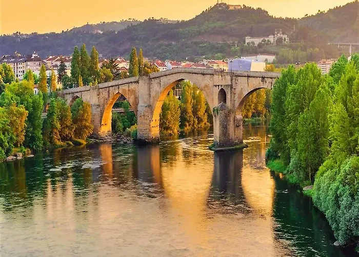 Charming In Overlooking The * Ourense