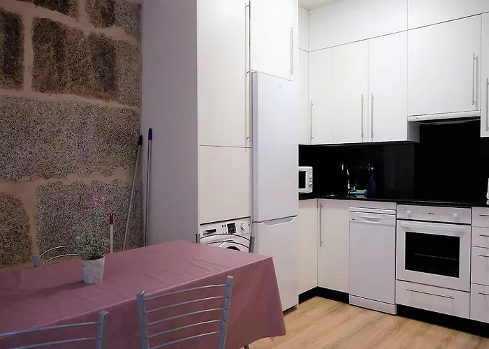 Appartement Charming In Overlooking The *